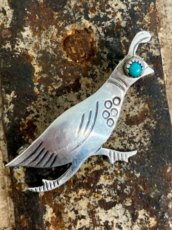 Silver Tone Quail Brooch with Turquoise Colored Detail Southwest Style Pin - Picture 13 of 14